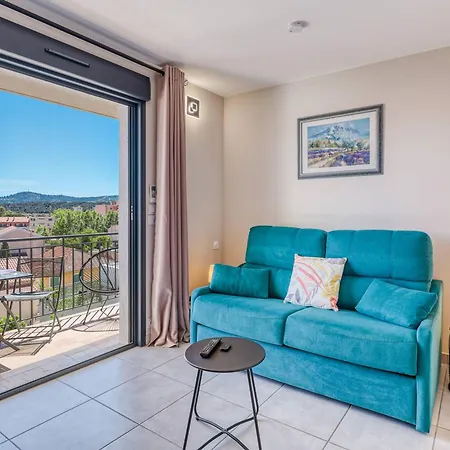 Climatisé Centre-ville - 2 Pers. - Fr-1-816-40 Le Lavandou