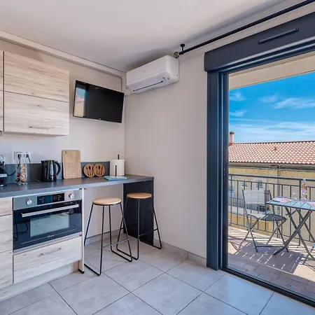 Climatisé Centre-ville - 2 Pers. - Fr-1-816-40 Apartamento Le Lavandou
